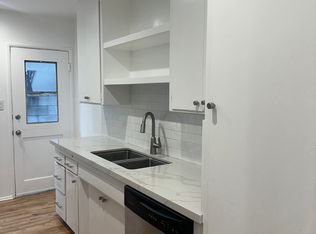 1727 Scott Rd #E, Burbank, CA 91504