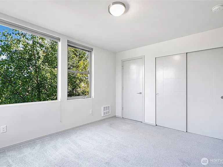 1524 NW 87th St — Photo 14