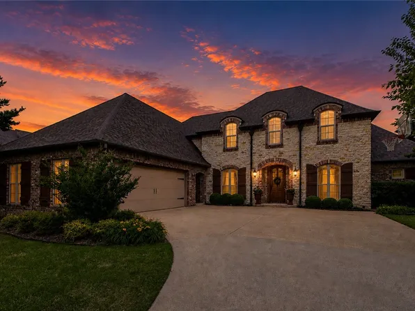 4401 W Warbal Trl, Rogers, AR 72758