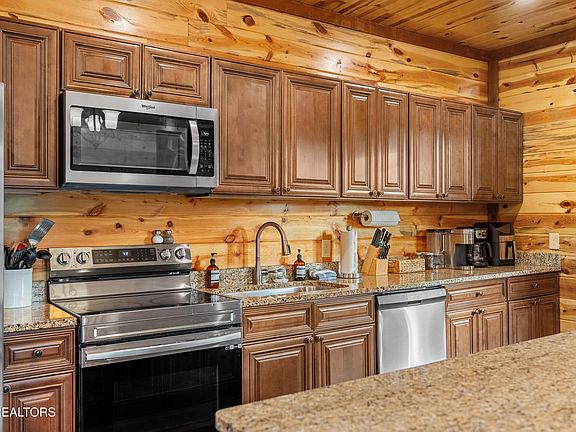 4th image of 2864 Owens Ridge Way