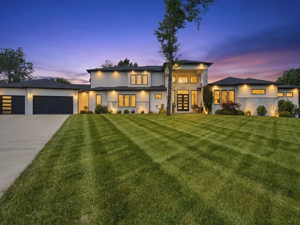 860 E Bantry Court, Nixa, MO 65714
