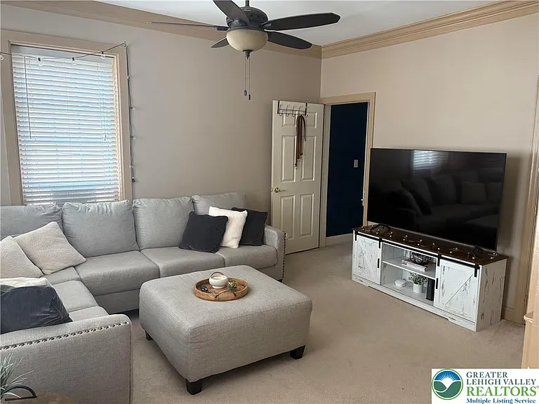 21 E North St #2 — Photo 16