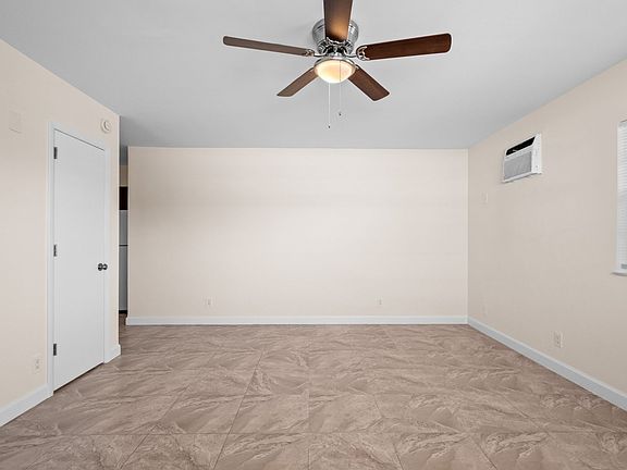 3rd image of 2461-2463 E Commercial Blvd #3