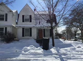 1024 10th St NW, Grand Rapids, MI 49504