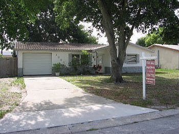 1st image of 1227 Oakview Ave