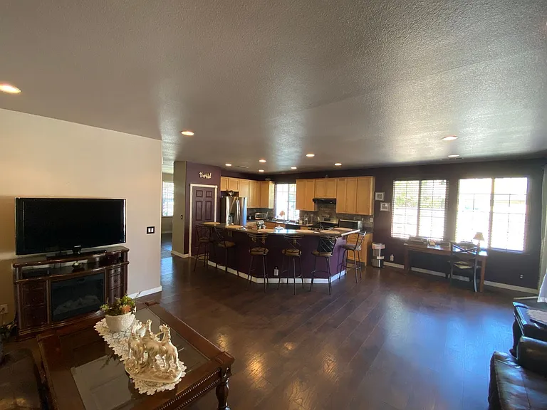 2306 N Rock Creek Dr — Photo 4