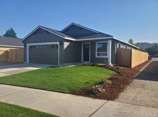 823 Trinity Way, Medford, OR 97501