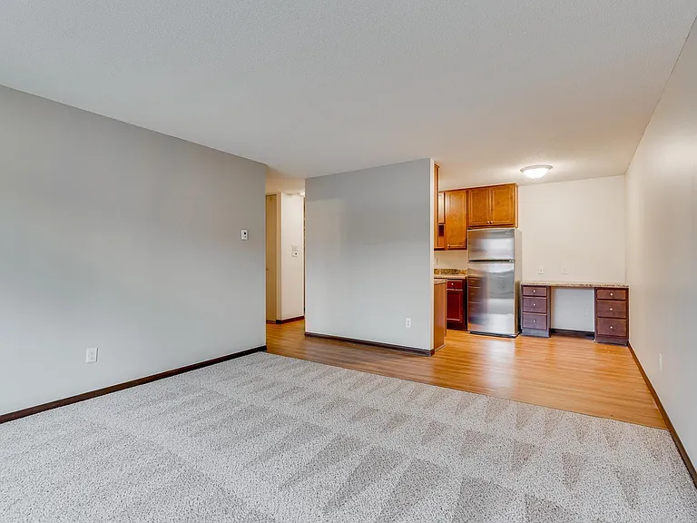 Garfield Terrace — Photo 12