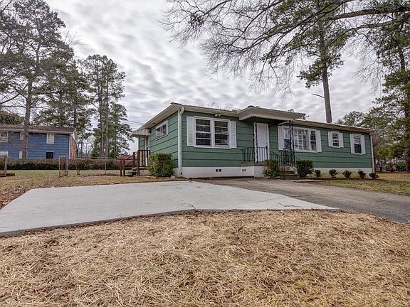 2nd image of 926 Martinwood Cir