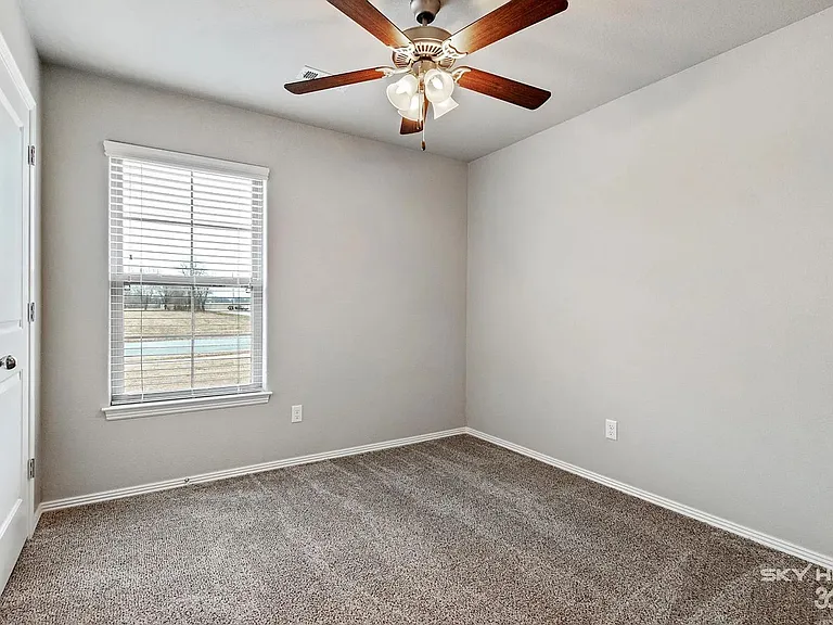 Haden Holly Station - Duplexes & Townhomes in Siloam Springs, AR — Photo 26