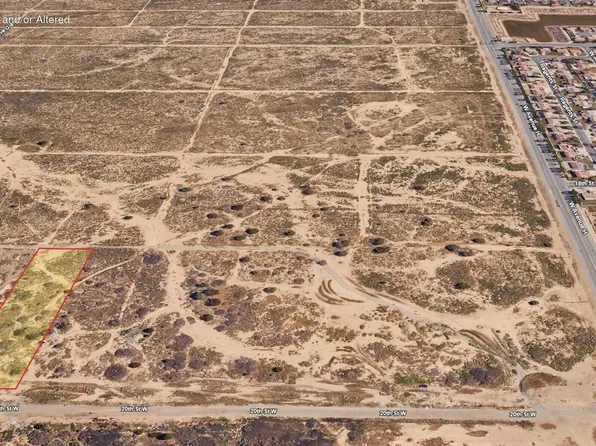W 20th St, Lancaster, CA 93536