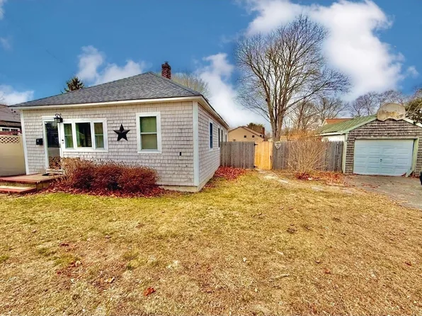 50 Sandwich Rd, Wareham, MA 02571