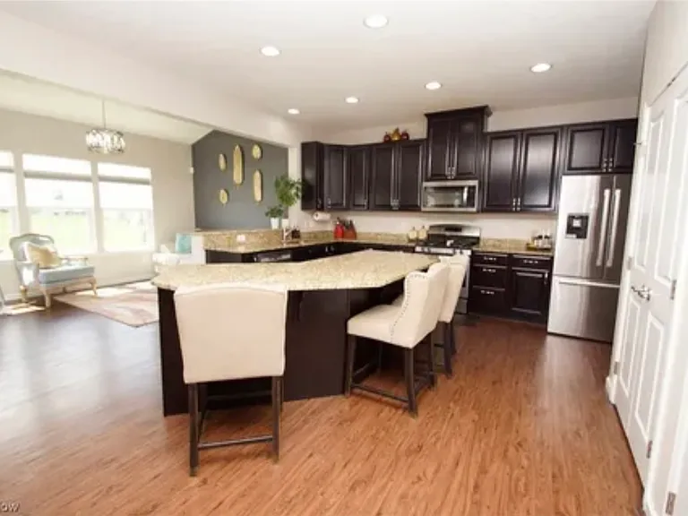 3100 Briarcliff Dr — Photo 5