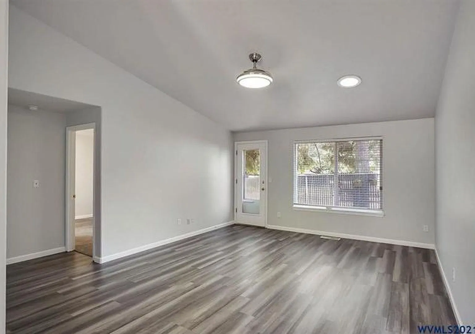 Now Leasing Updated 3-Bedroom Home In South Salem! — Photo 4