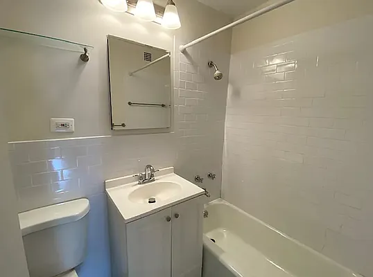 Rented by REAL New York | media 15