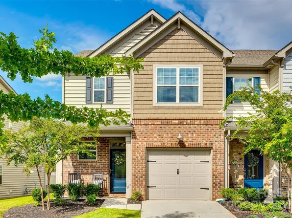 341 Kennebel Pl, Fort Mill, SC 29715