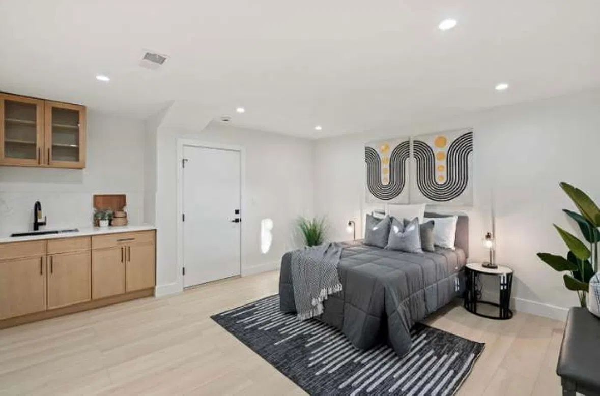 281A Mastick Ave, San Bruno — Photo 2
