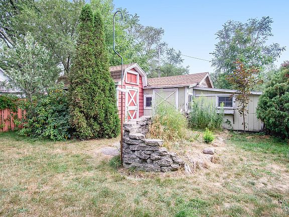 5th image of 3014 Glade St