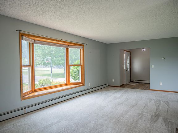 3rd image of W5748 50th Ct