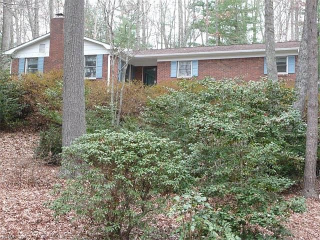 1st image of 306 Colony Ln