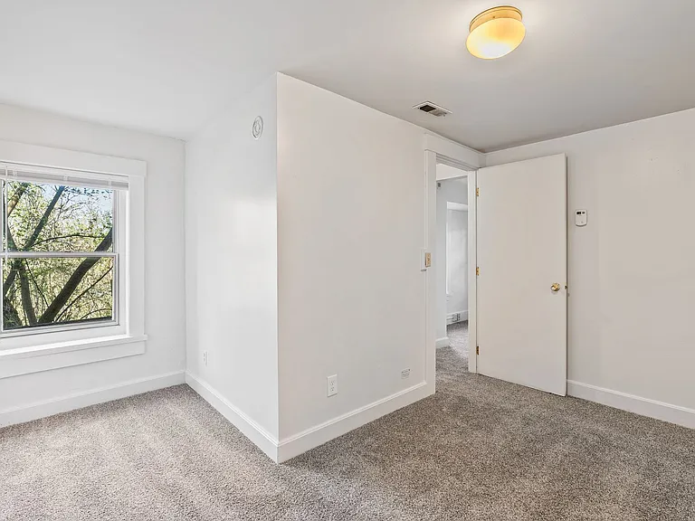 1608 W Main Ave — Photo 39