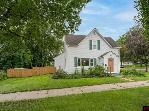 428 Jefferson Ave, Saint Peter, MN 56082