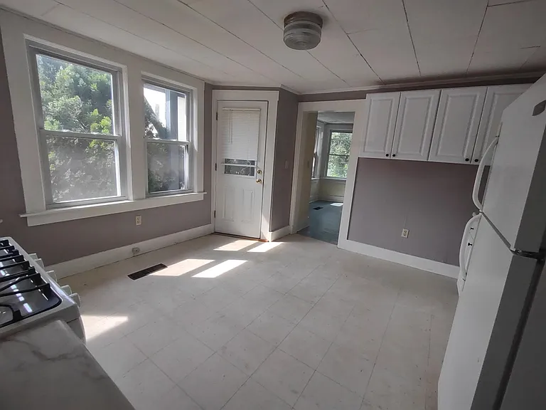 9 Merchant St #2 — Photo 4