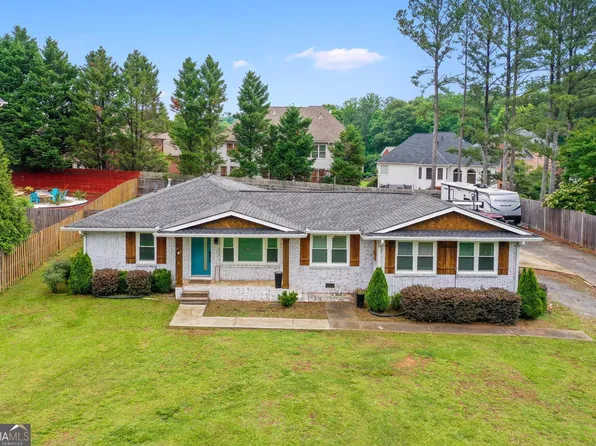 2221 Shallowford Rd, Marietta, GA 30066