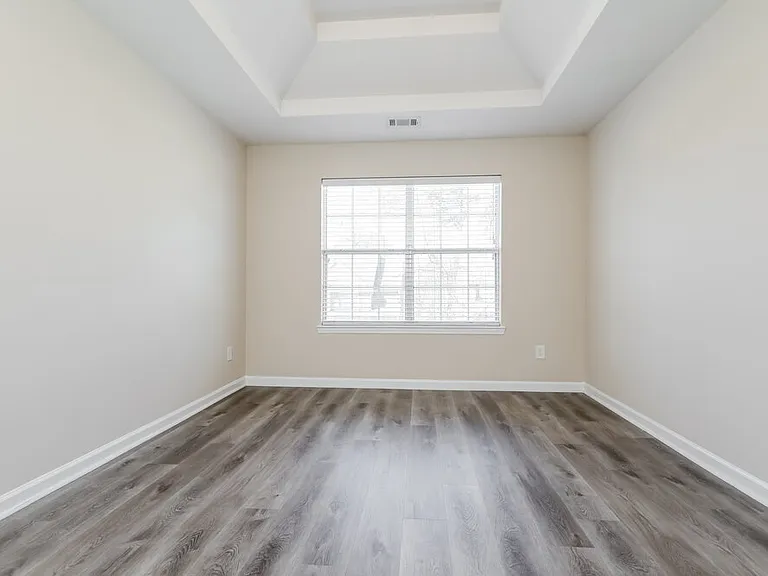 3752 Sunbridge Dr — Photo 15