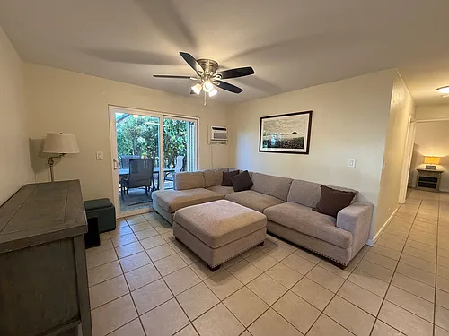 480 Kenolio Rd #12-102 Photo 1