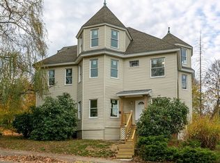 20 Columbus St, Worcester, MA 01603