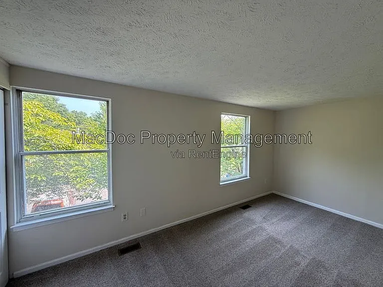 4749 Hedrick Ln — Photo 21