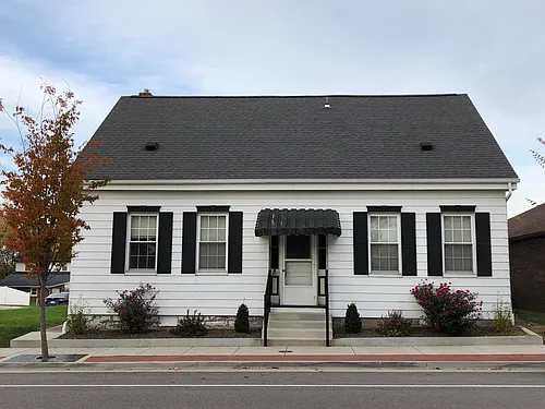 218 S Main St #B Photo 1