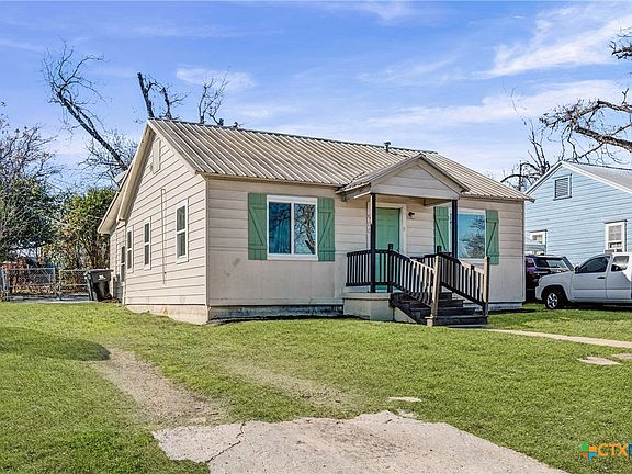 4th image of 906 S 2nd St