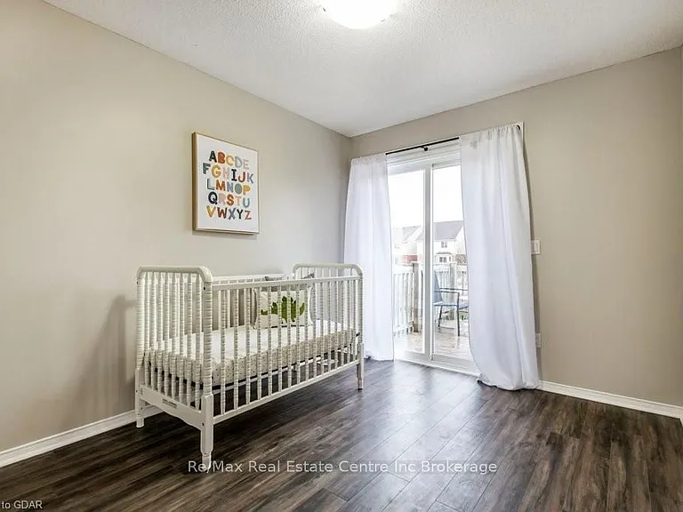 29 Porter Dr — Photo 10