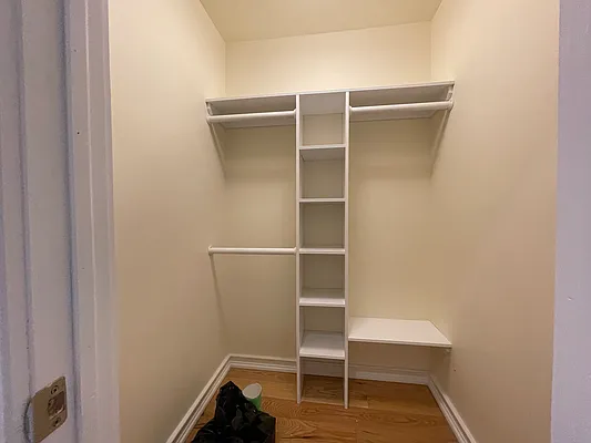 Rented by Edel Family Management | media 38