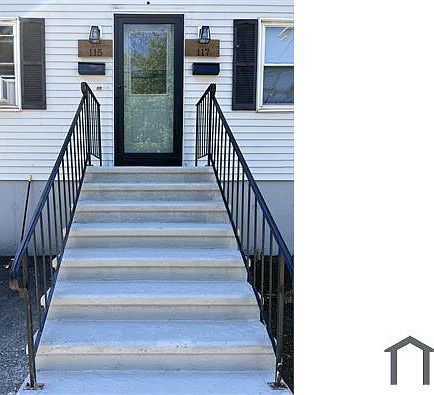 2nd image of 115 Ward St