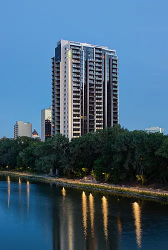 300 Assiniboine Ave Photo 1
