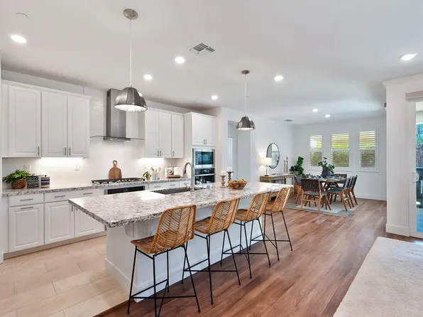 2233 Gemini Ln, Roseville, CA 95747