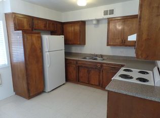 719 E Ridgecrest Blvd APT D, Ridgecrest, CA 93555