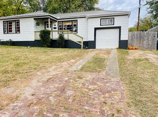 723 W Holt Ave, Harrison, AR 72601