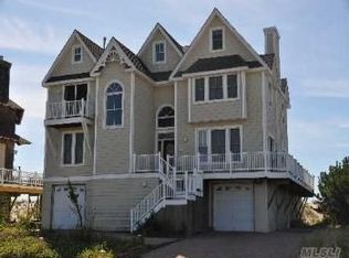 955B Dune Rd, Westhampton Beach, NY 11978