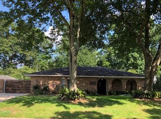 4475 Drusilla Dr, Baton Rouge, LA 70809