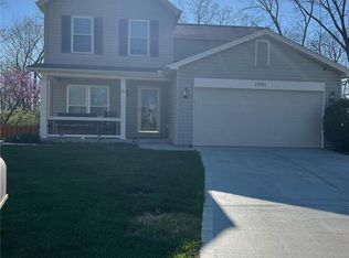 1051 Johanna Dr, Ballwin, MO 63021