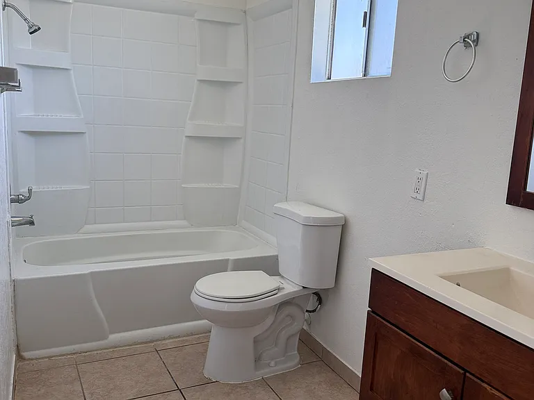 9240 Date St #5A — Photo 4