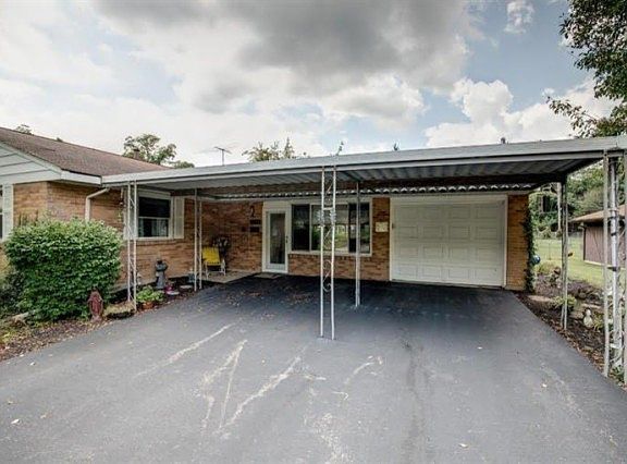 3rd image of 7133 Monongahela Dr
