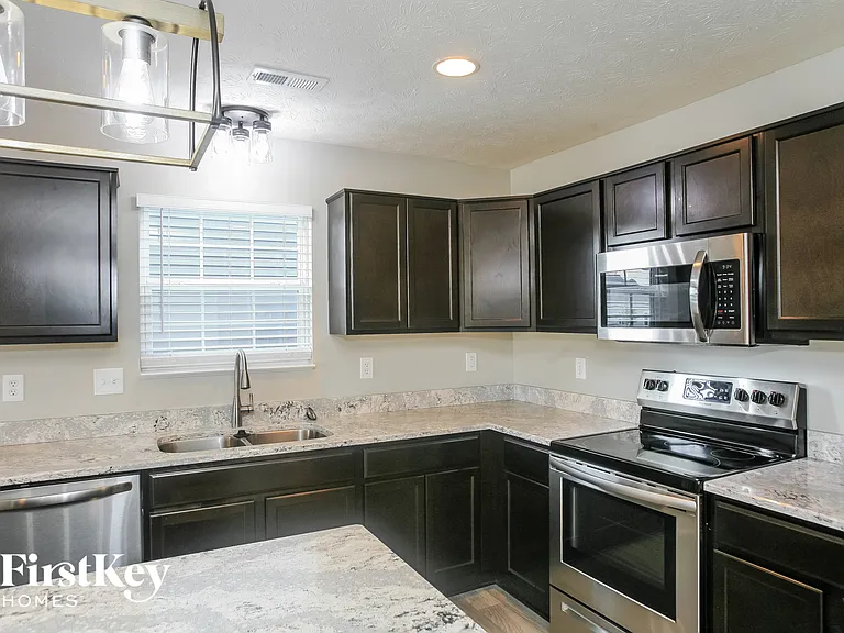 5846 Wintersweet Ln — Photo 6