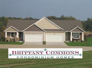 971 Bristol Dr, Akron, OH 44312