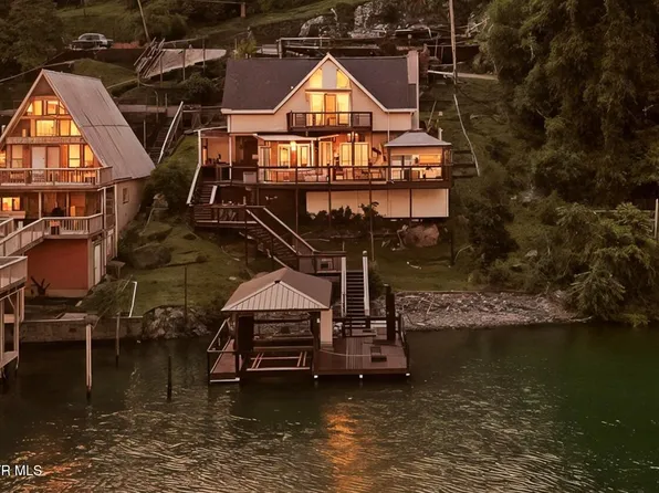 136 Furches Dr, Johnson City, TN 37615