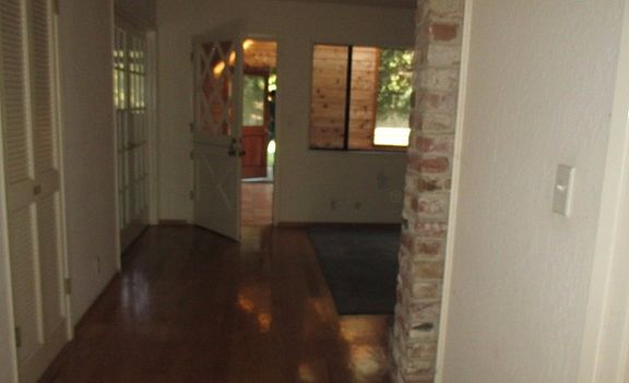 Additional Living Room